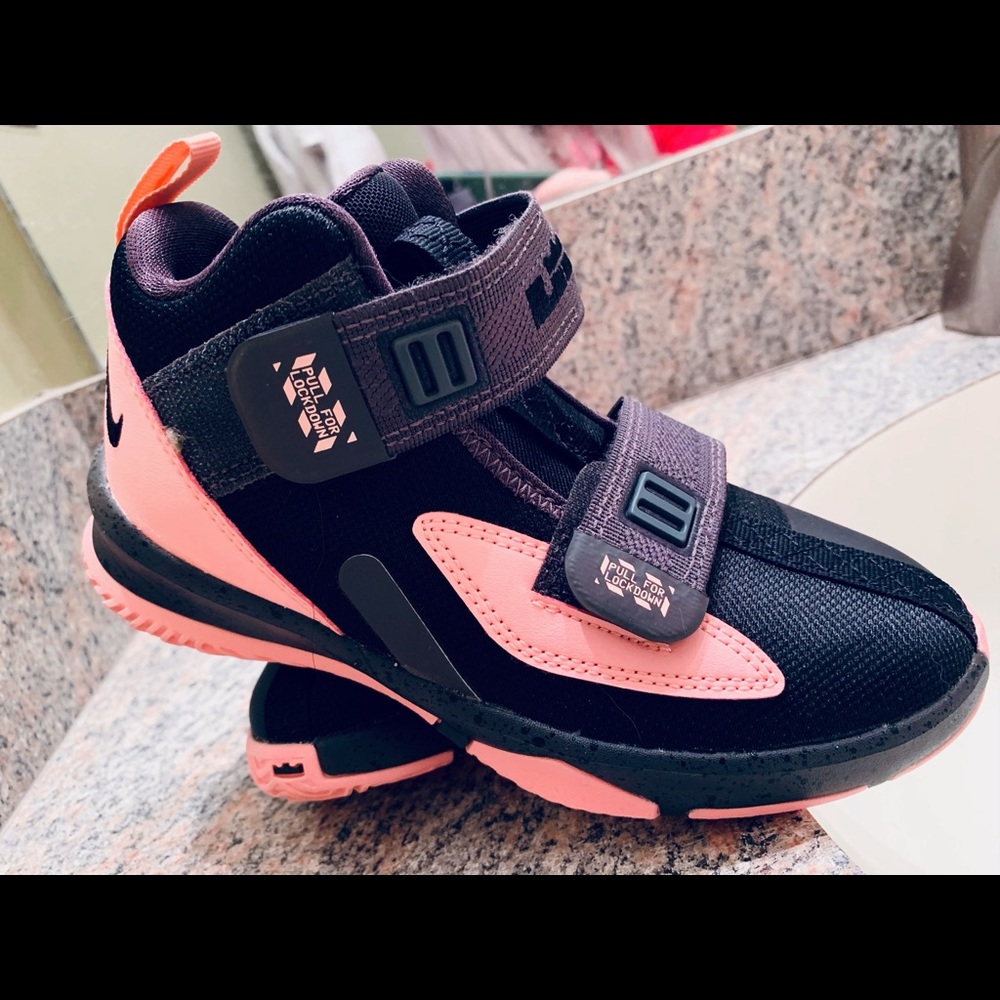 Used once …. excellent condition